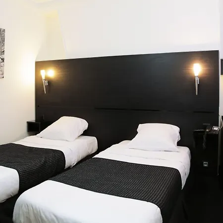 Hotel De L'exposition - République