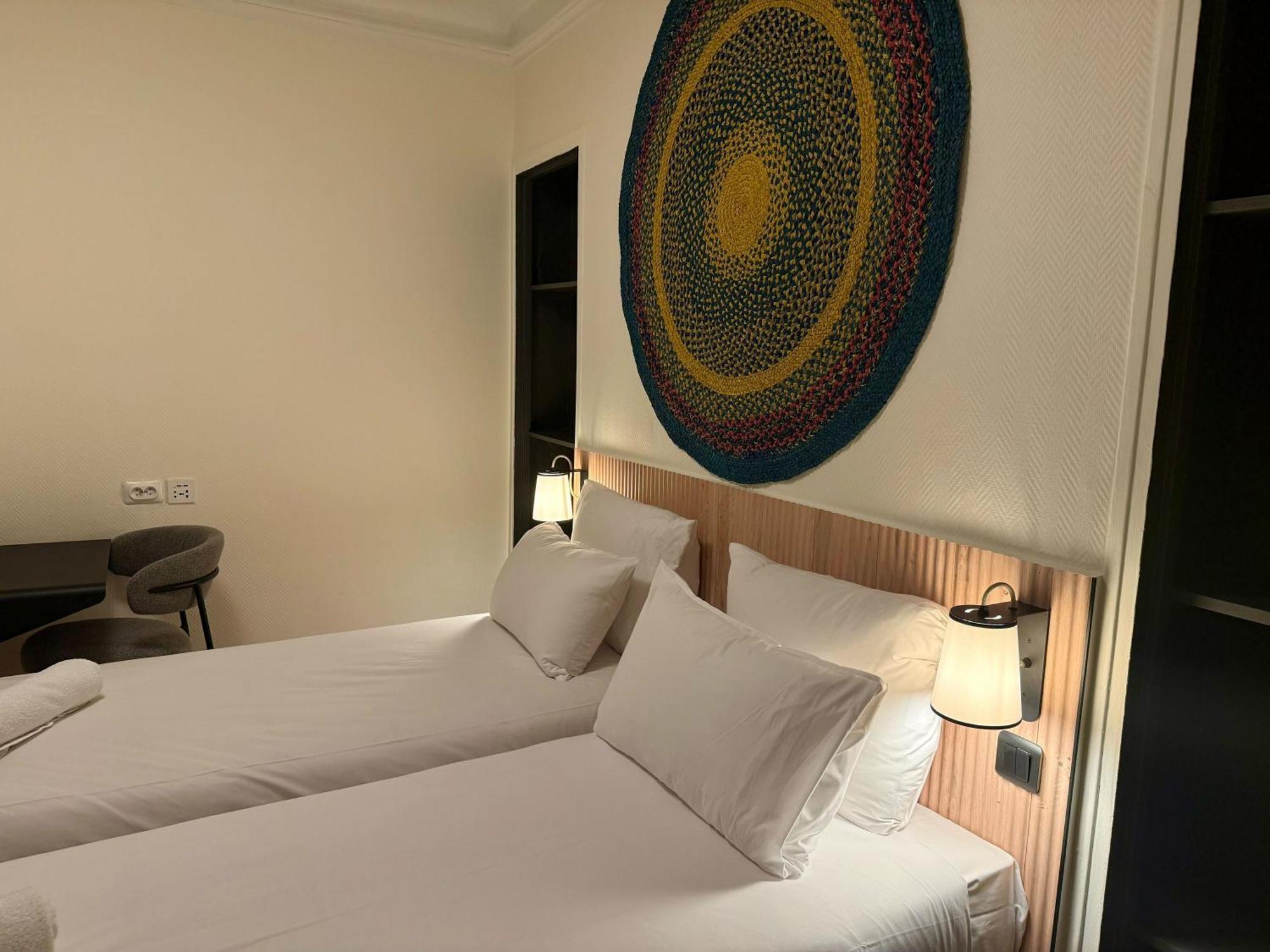 De L'exposition - République 3* Parigi