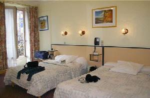 De L'exposition - République Hotel 3*