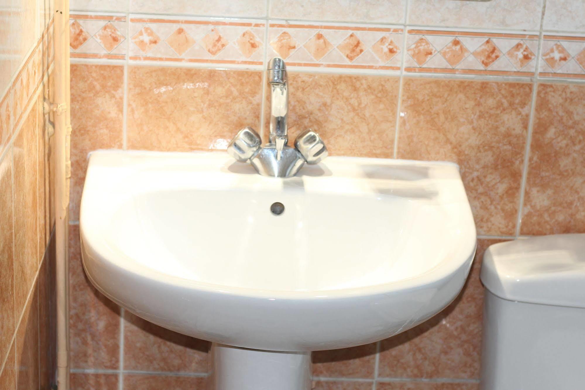 De L'exposition - République Hotel Parigi