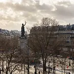 Hôtel de l\'Exposition - République