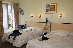 Korner Republique Hotel 3*